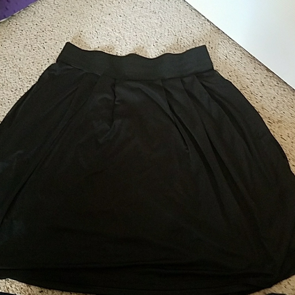 Black skirt